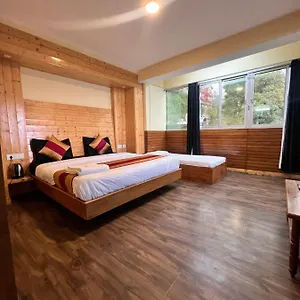 Gs Near Mall Road Hotel Shimla